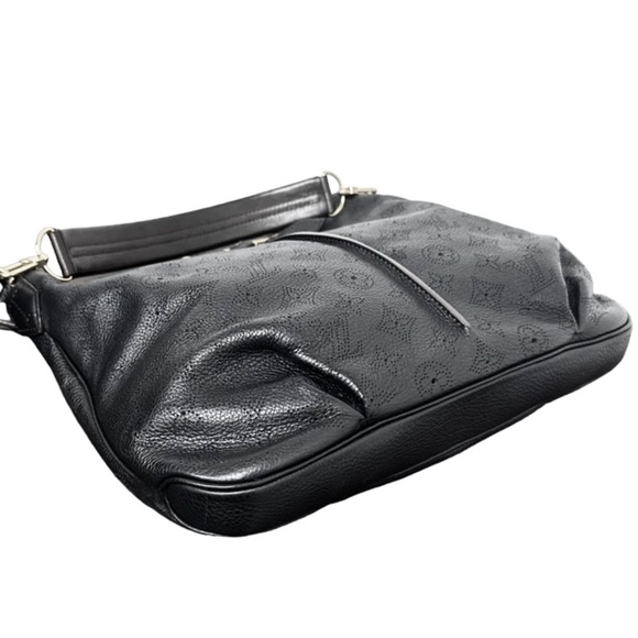 Louis vuitton Monogram Mahina Black Selene Hobo - Picture 5 of 13